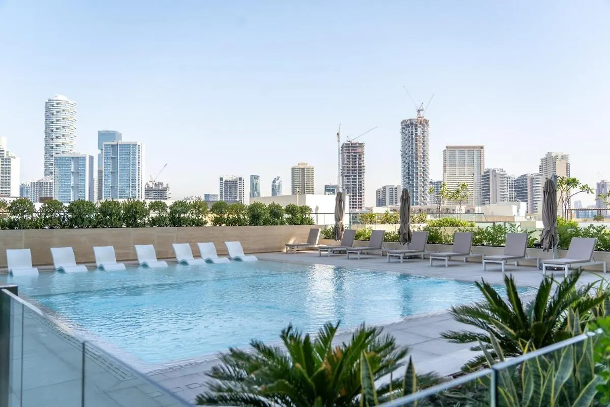 2 Bed With Private Pool On Balcony By Stay In Homes - Marina 14Min - Self Checkin - Gym - Parking Dubai 0*,  United Arab Emirates