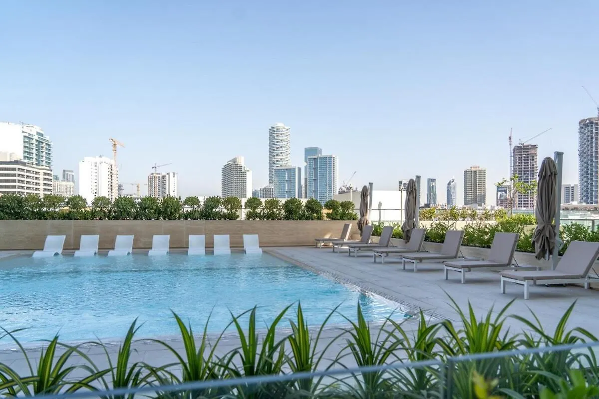 2 Bed With Private Pool On Balcony By Stay In Homes - Marina 14Min - Self Checkin - Gym - Parking Dubai 0*,  United Arab Emirates