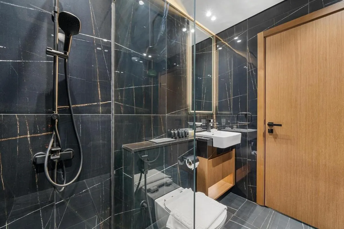 2 Bed With Private Pool On Balcony By Stay In Homes - Marina 14Min - Self Checkin - Gym - Parking Dubai Apartment
