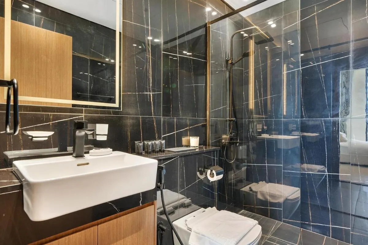 2 Bed With Private Pool On Balcony By Stay In Homes - Marina 14Min - Self Checkin - Gym - Parking Dubai Emirati Arabi Uniti